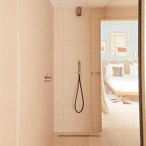 Chambre Standarde Lit Queen-Size